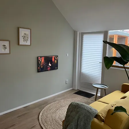 Private Tiny House In Near Amsterdam! Casa de Férias Bussum